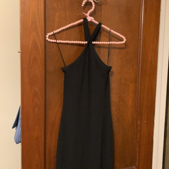 Gorgeous Old Navy black ribbed criss-cross neckline midi dress 😍😍😍 - Picture 3 of 9